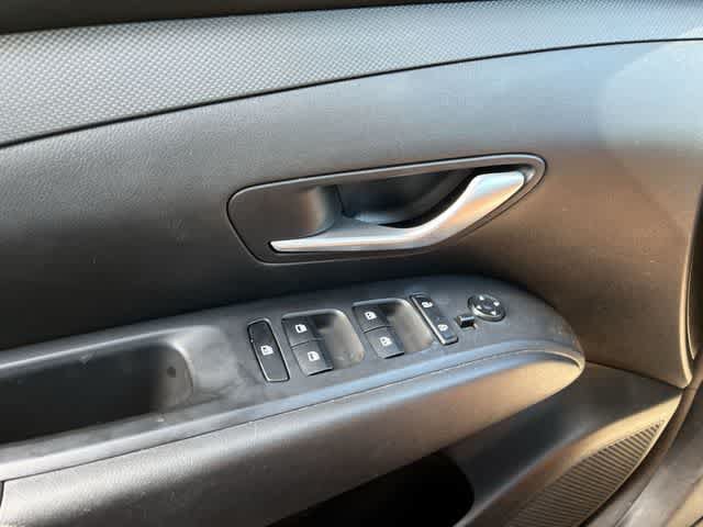 Used 2024 Hyundai Santa Cruz SEL w/ Activity Package FWD image 32
