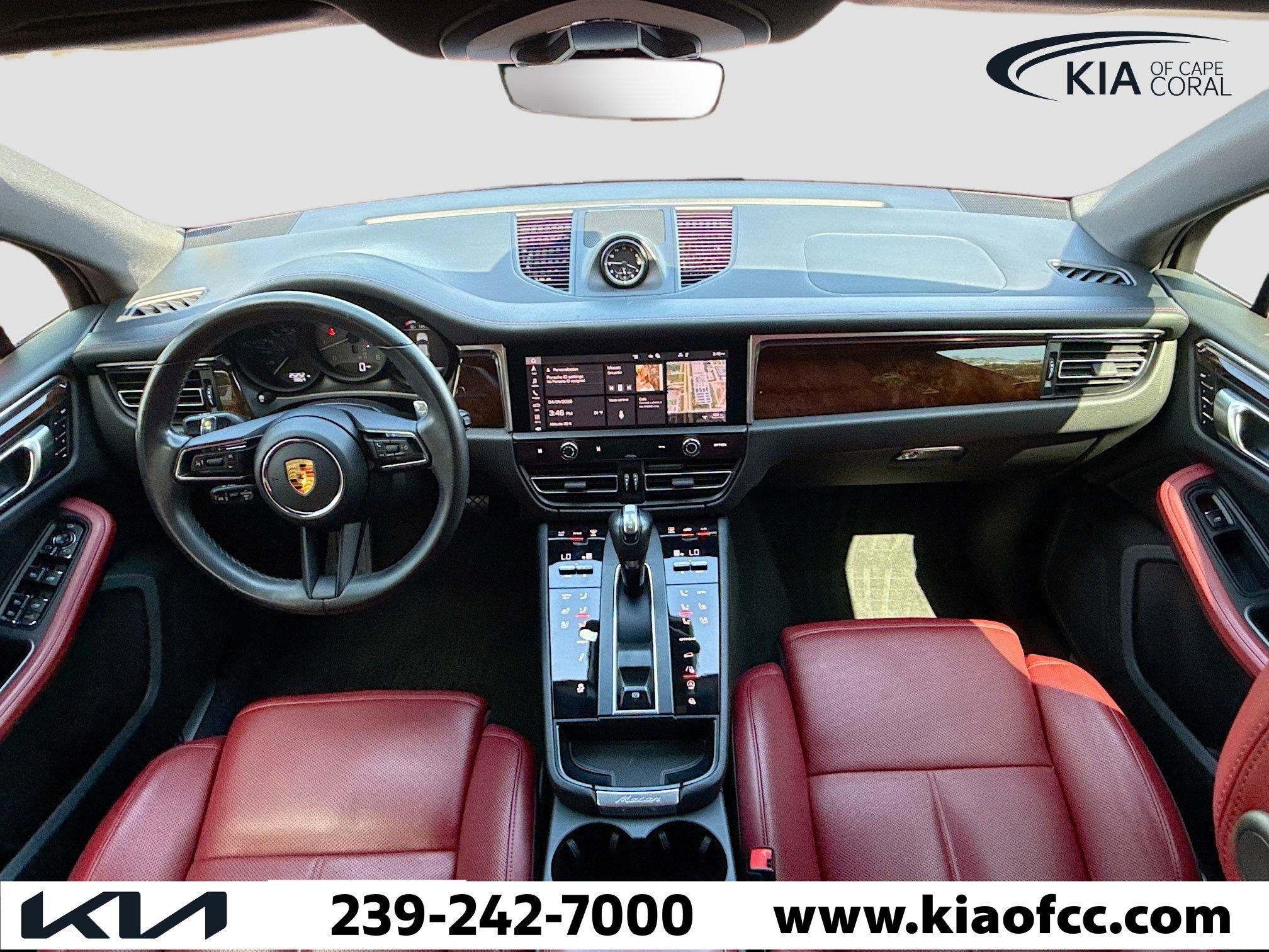 Used 2023 Porsche Macan S image 16