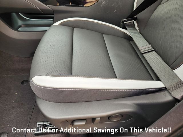 New 2025 Buick Envision Sport Touring image 18