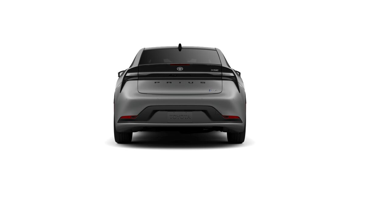 New 2026 Toyota Prius Plug-In Hybrid image 8