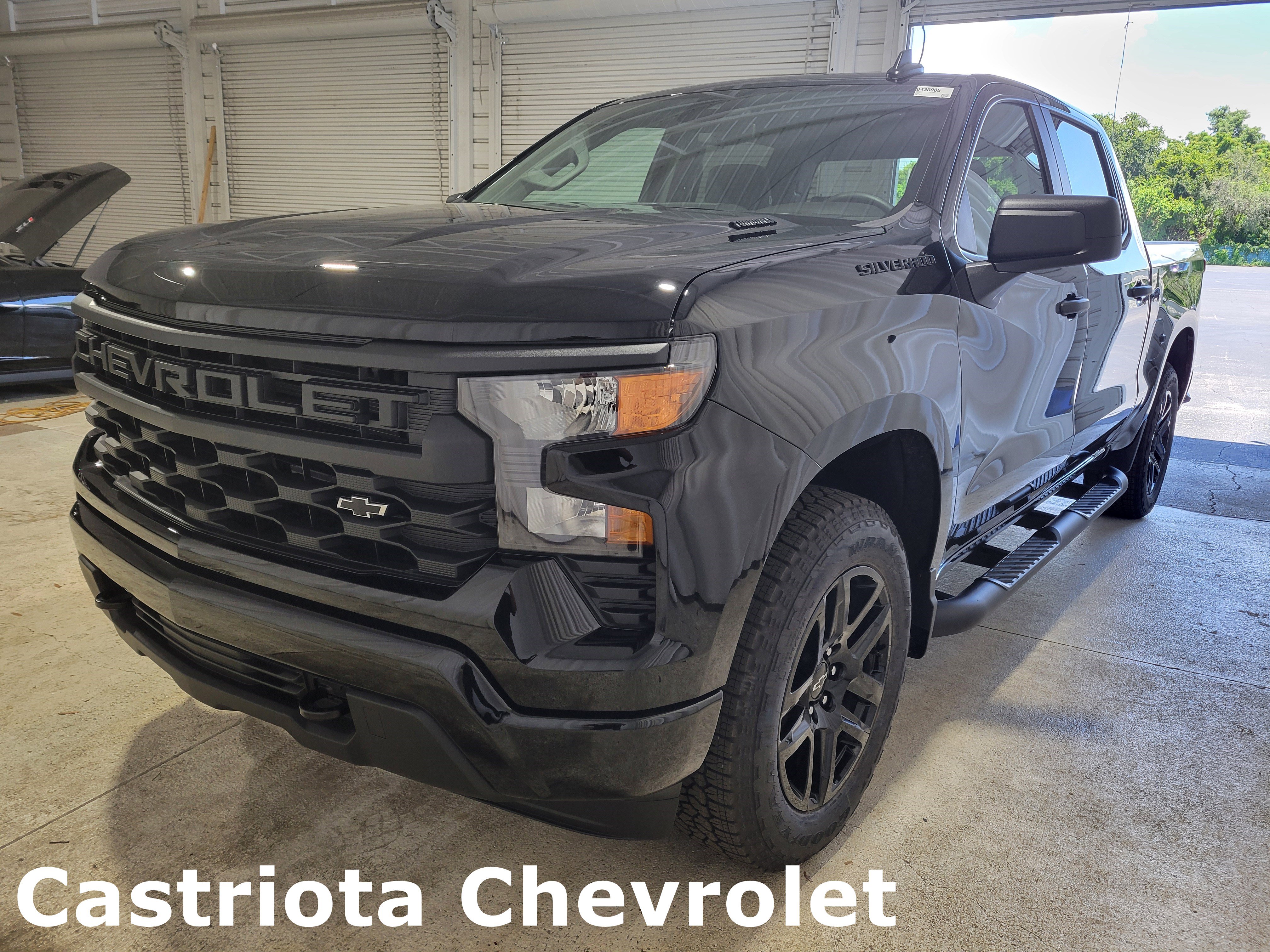 New 2026 Chevrolet Silverado 1500 Custom w/ Turbomax Blackout Package