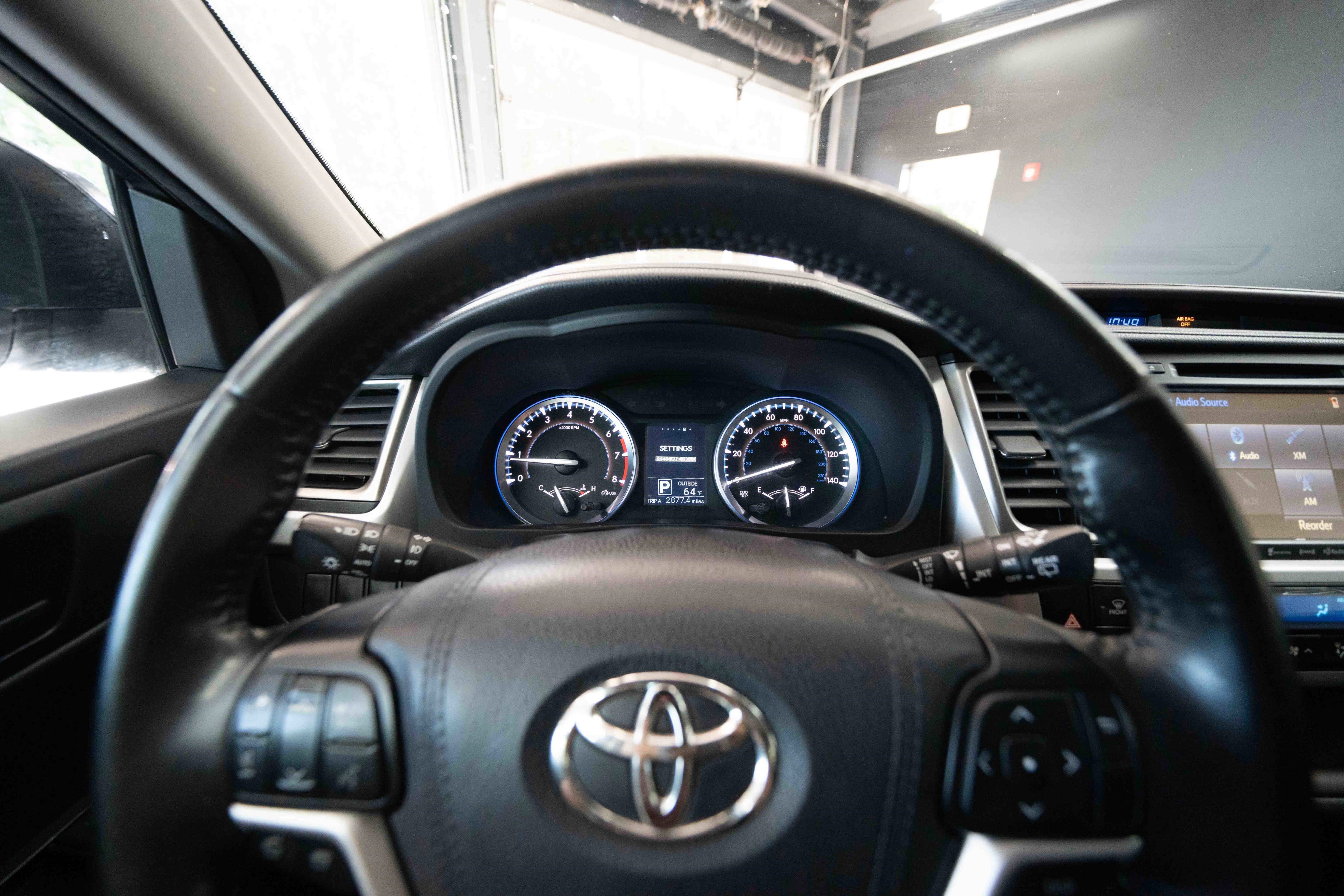 Used 2016 Toyota Highlander Plus AWD/4WD image 15