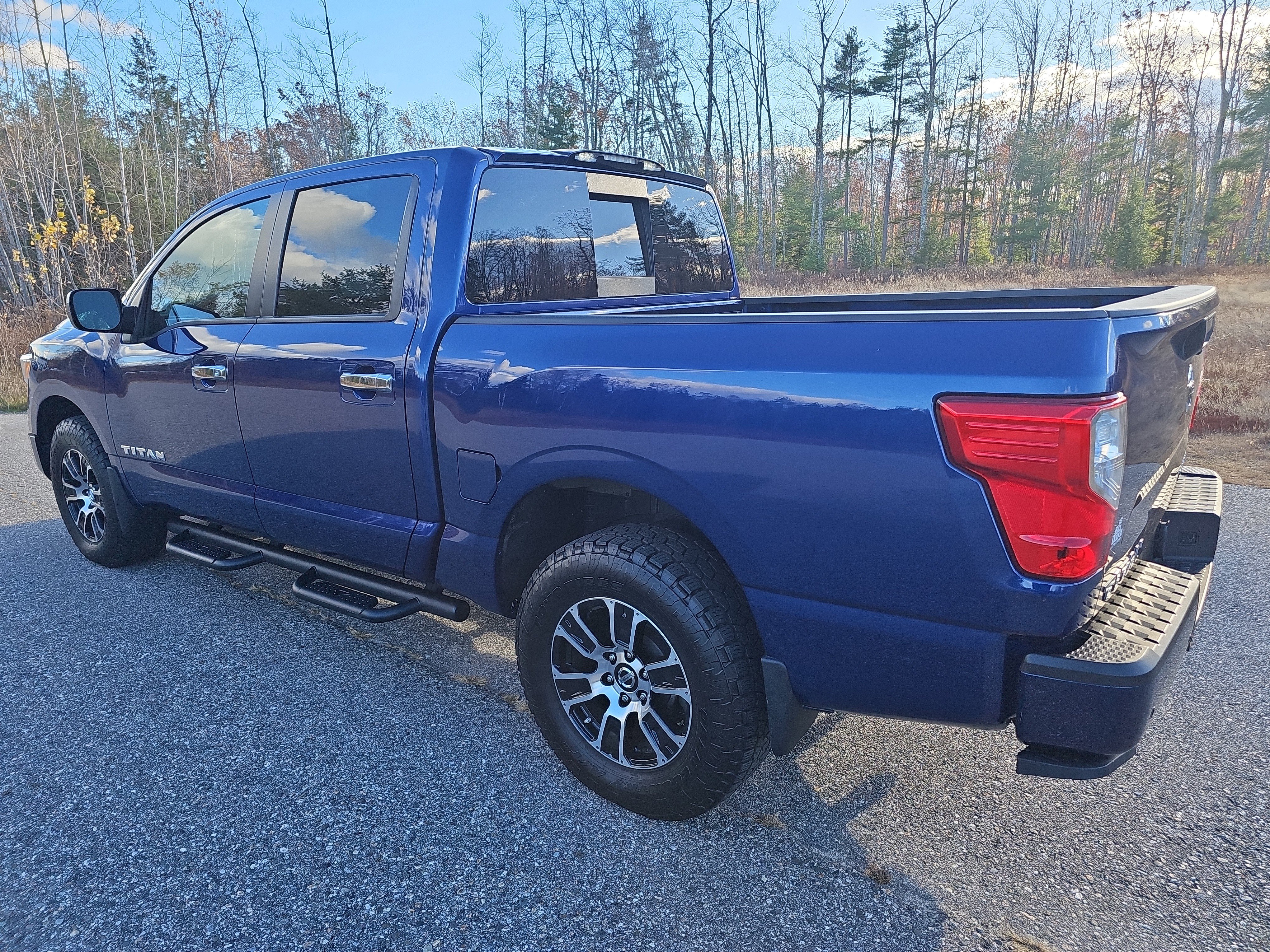 Certified 2021 Nissan Titan SV w/ Accessory Utility Package image 7