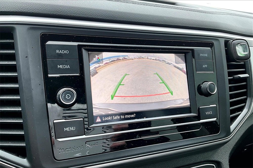 Used 2021 Volkswagen Atlas S image 18