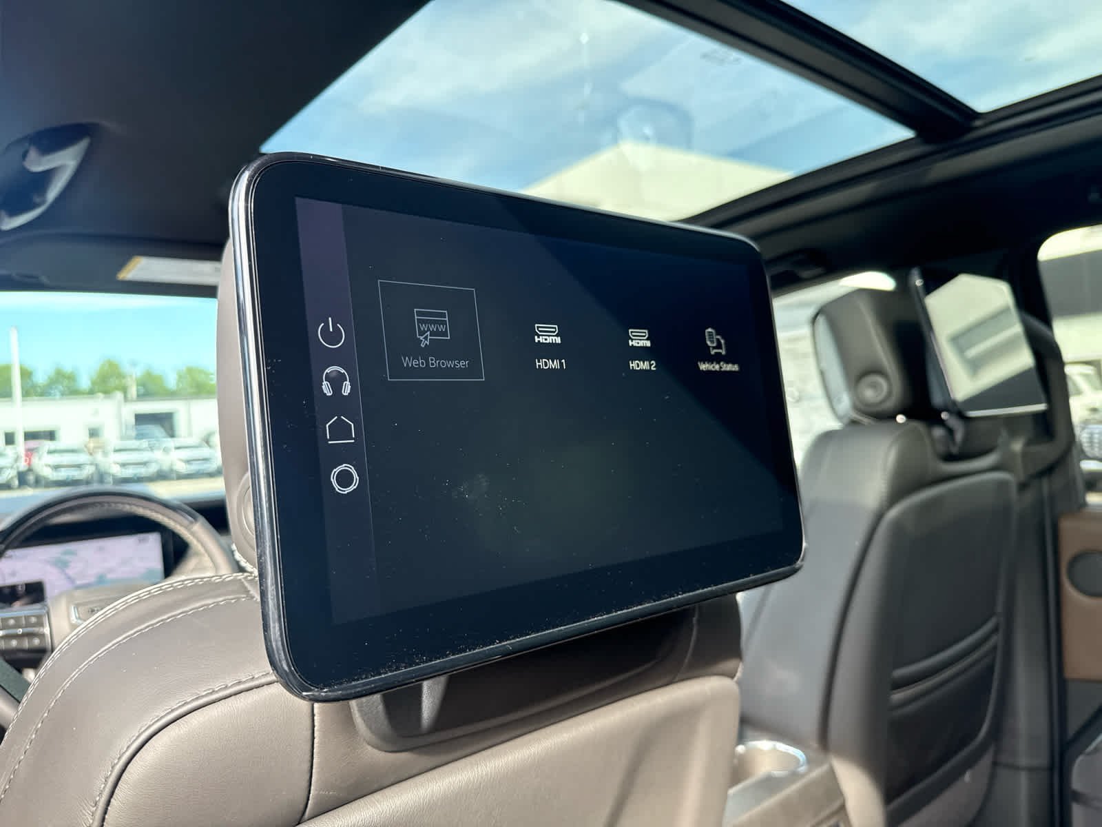 New 2026 GMC Yukon XL Denali Ultimate AWD/4WD image 24