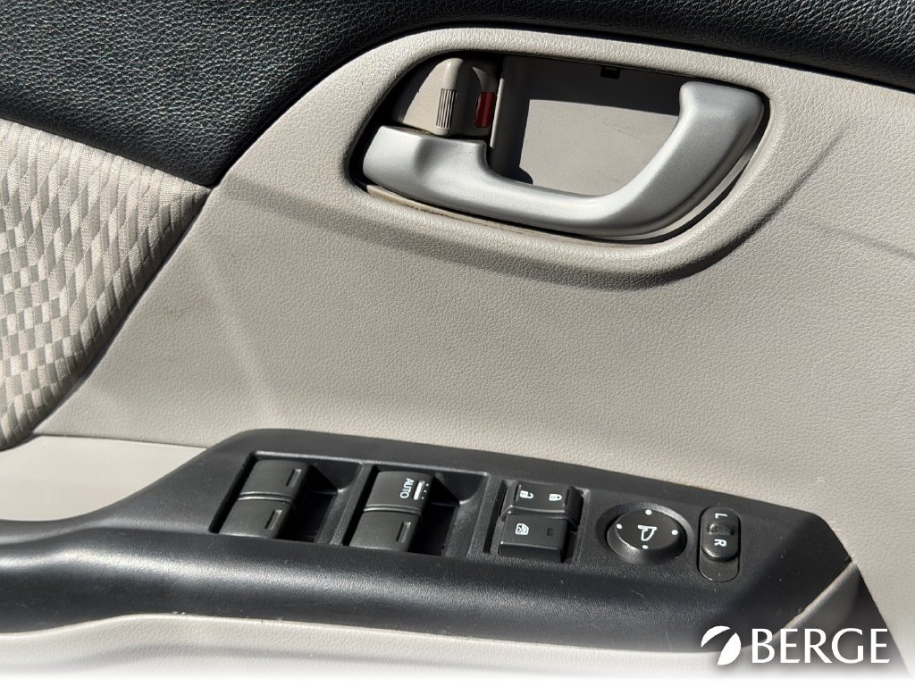Used 2014 Honda Civic LX image 28