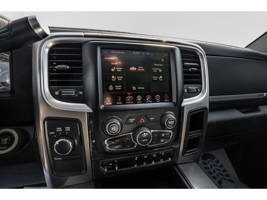 Used 2015 RAM 2500 Limited image 19