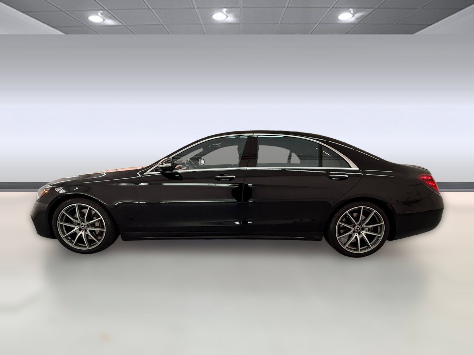Certified 2019 Mercedes-Benz S 560 Sedan image 2