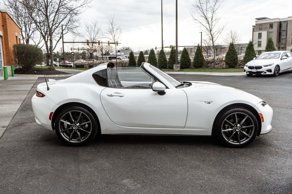Used 2019 MAZDA MX-5 Miata RF Grand Touring RWD image 5