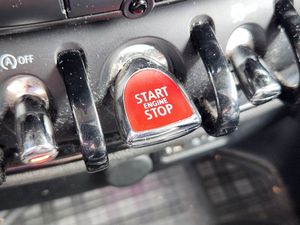 Used 2016 MINI Cooper Clubman S FWD image 23