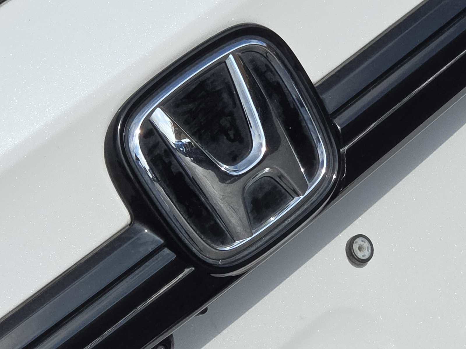 Used 2025 Honda Odyssey Touring image 11