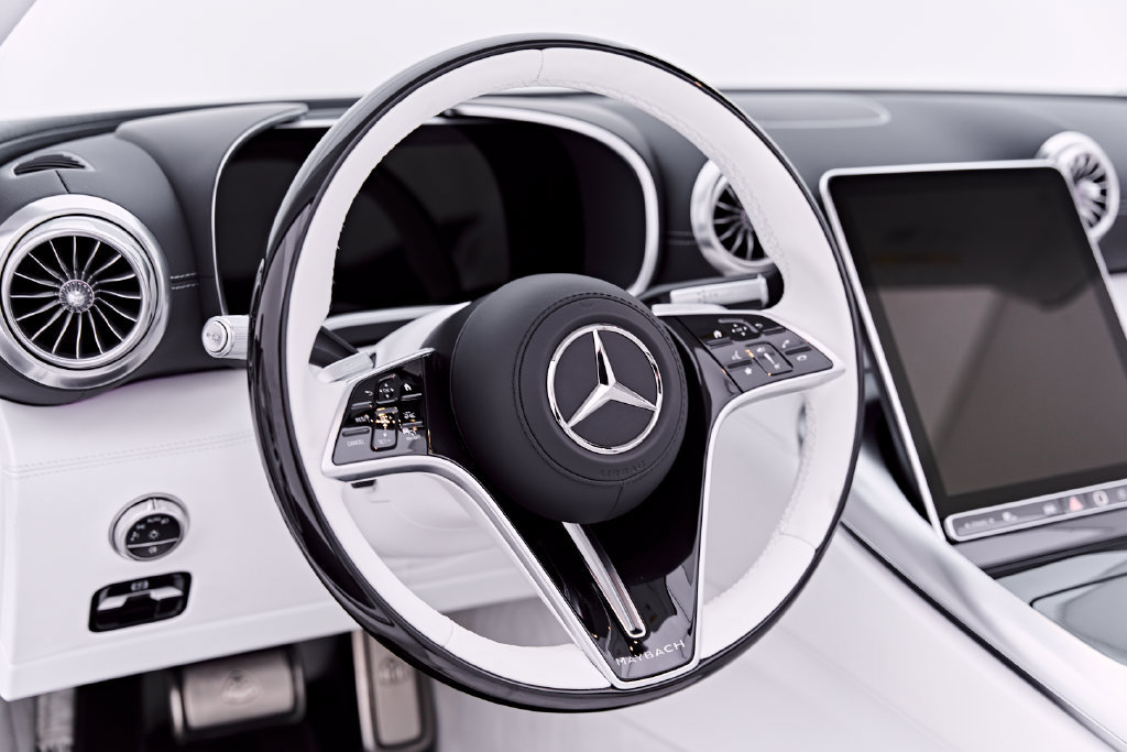 Used 2026 Mercedes-Benz Maybach SL 680 image 57