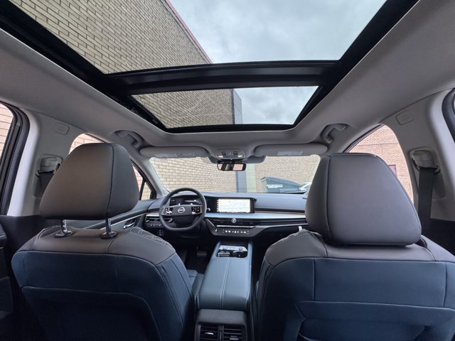 New 2026 Nissan Murano Platinum w/ Cargo Package AWD/4WD image 16