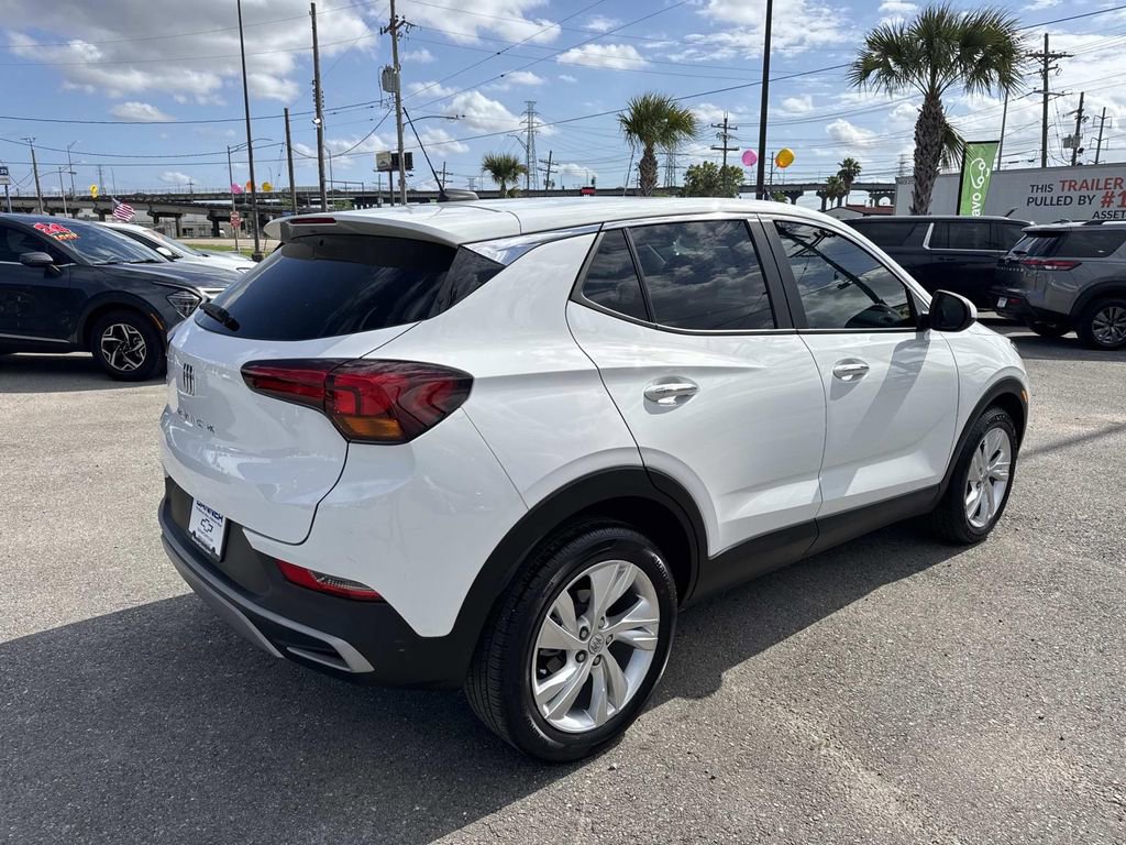 Used 2024 Buick Encore GX Preferred FWD image 7