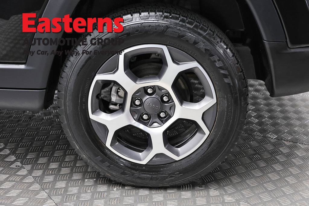 Used 2022 Jeep Compass Trailhawk w/ Trailhawk Elite Group image 8