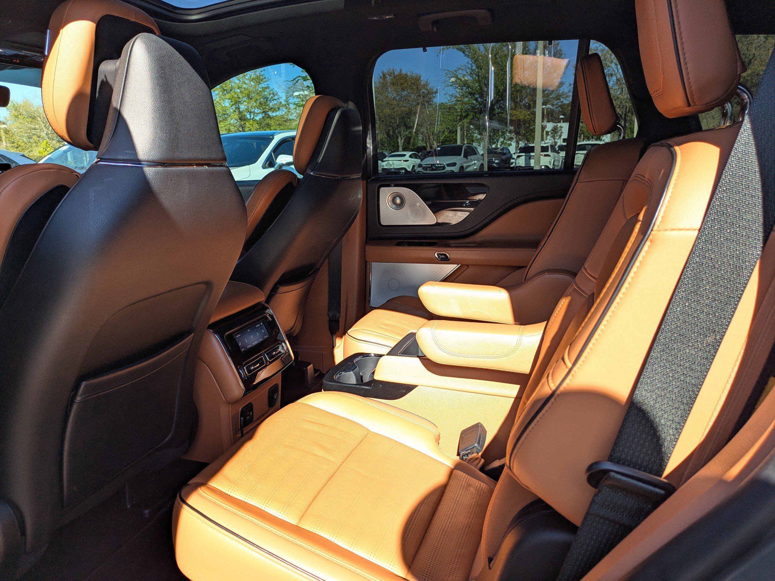 Used 2021 Lincoln Aviator Black Label w/ Dynamic Handling Package image 15