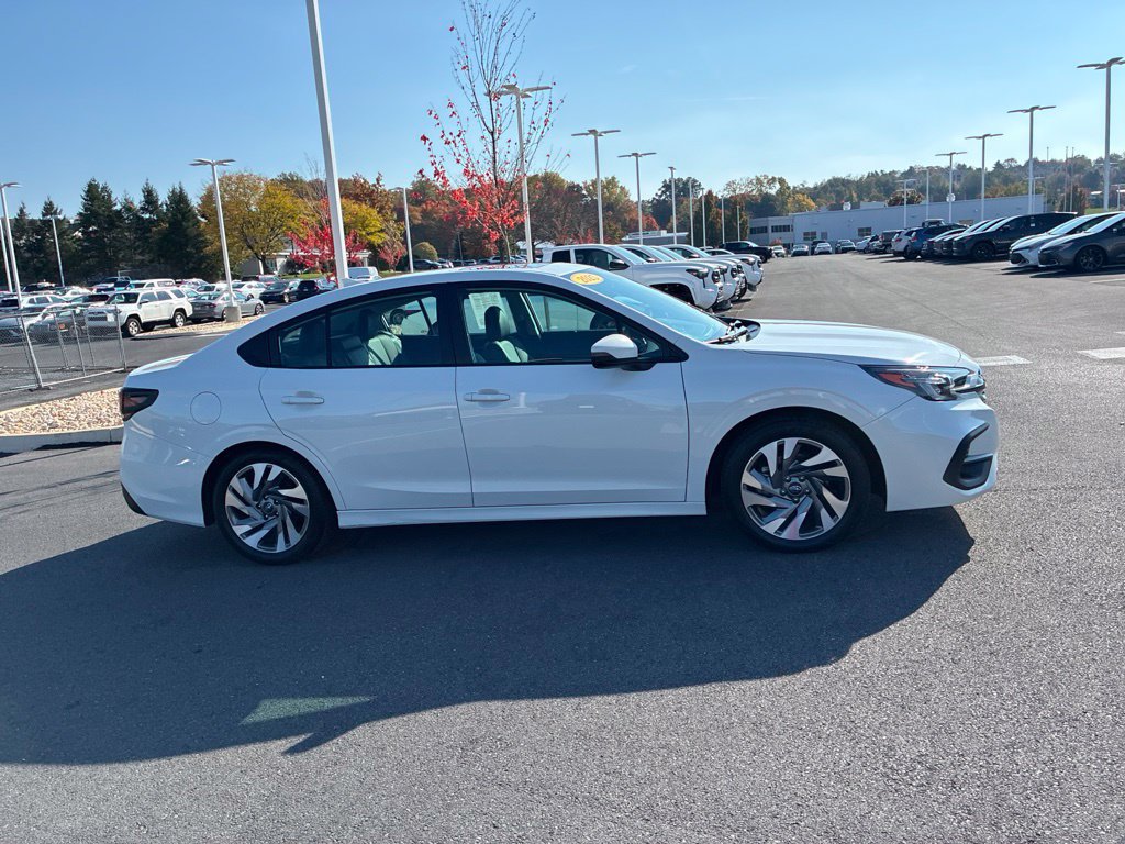 Used 2025 Subaru Legacy Limited AWD/4WD image 4