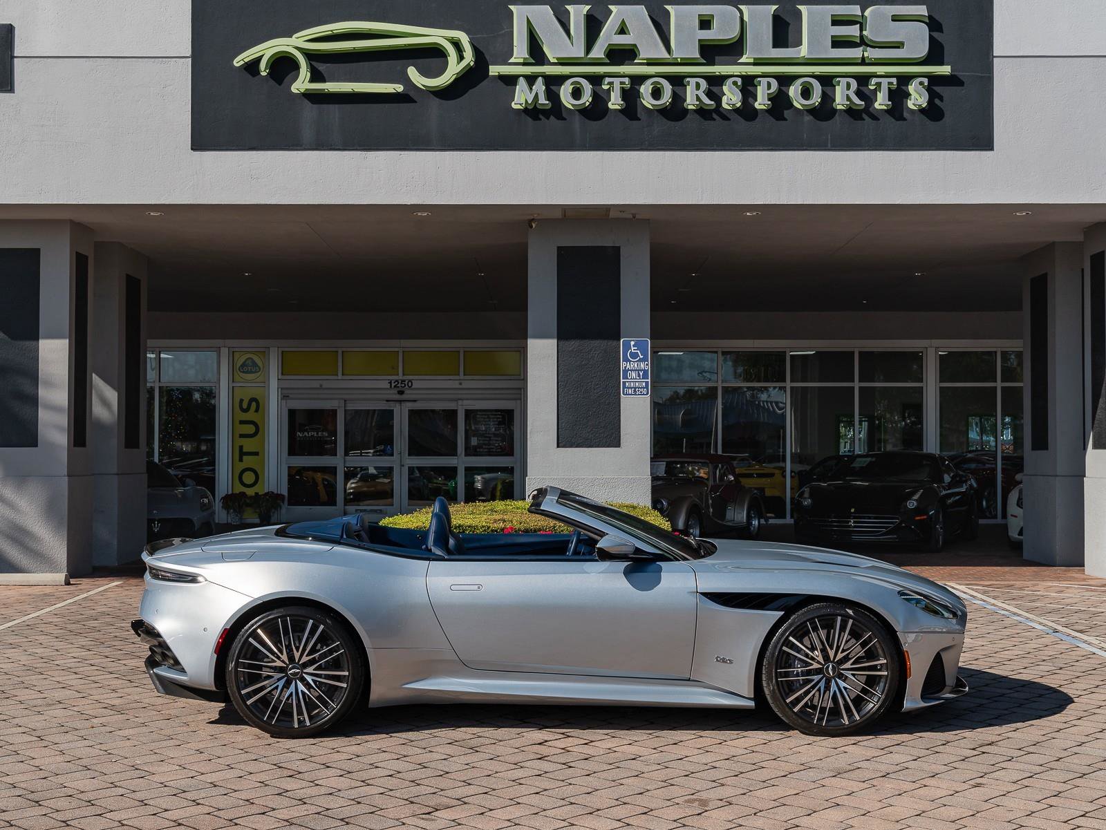 Used 2020 Aston Martin DBS Superleggera Volante image 49