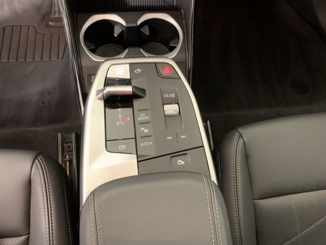 Used 2025 BMW X1 xDrive28i AWD/4WD image 25