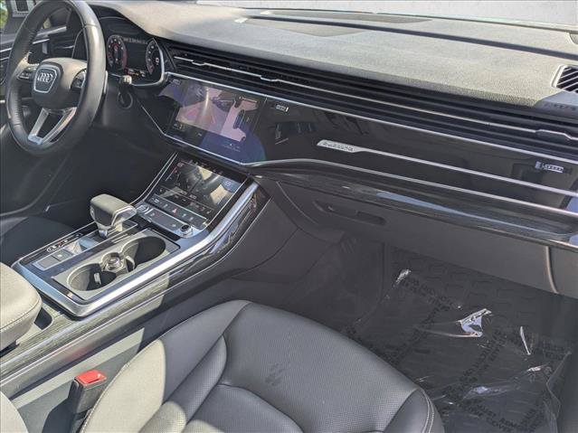 Used 2019 Audi Q8 Premium Plus AWD/4WD image 23
