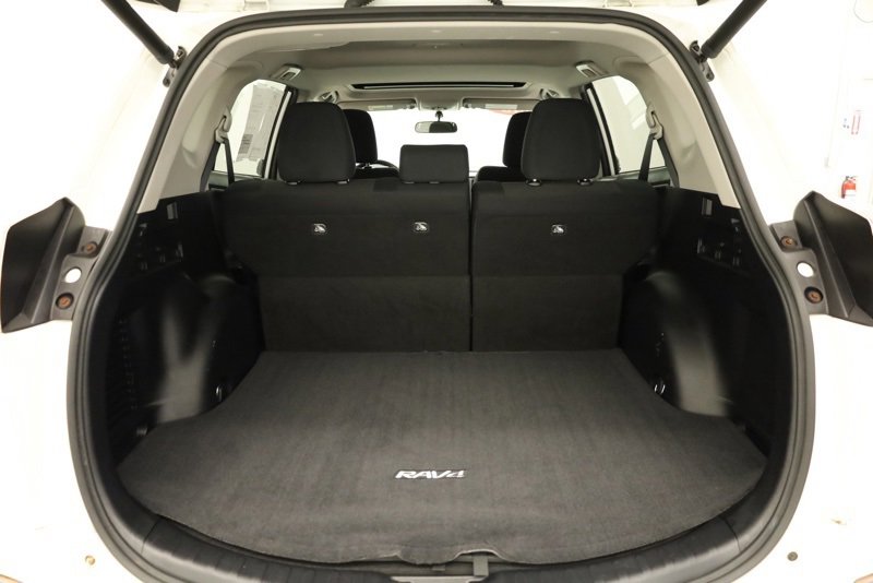 Used 2016 Toyota RAV4 XLE image 36