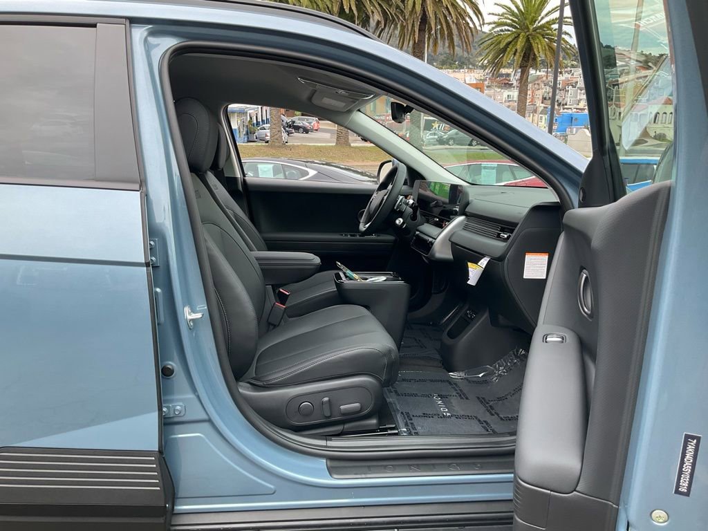 Used 2025 Hyundai Ioniq 5 SEL image 64