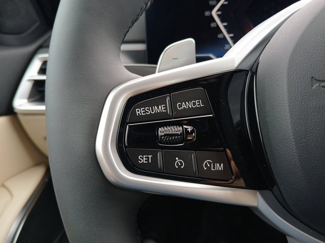 New 2026 BMW 330i Sedan w/ M Sport Package RWD image 21