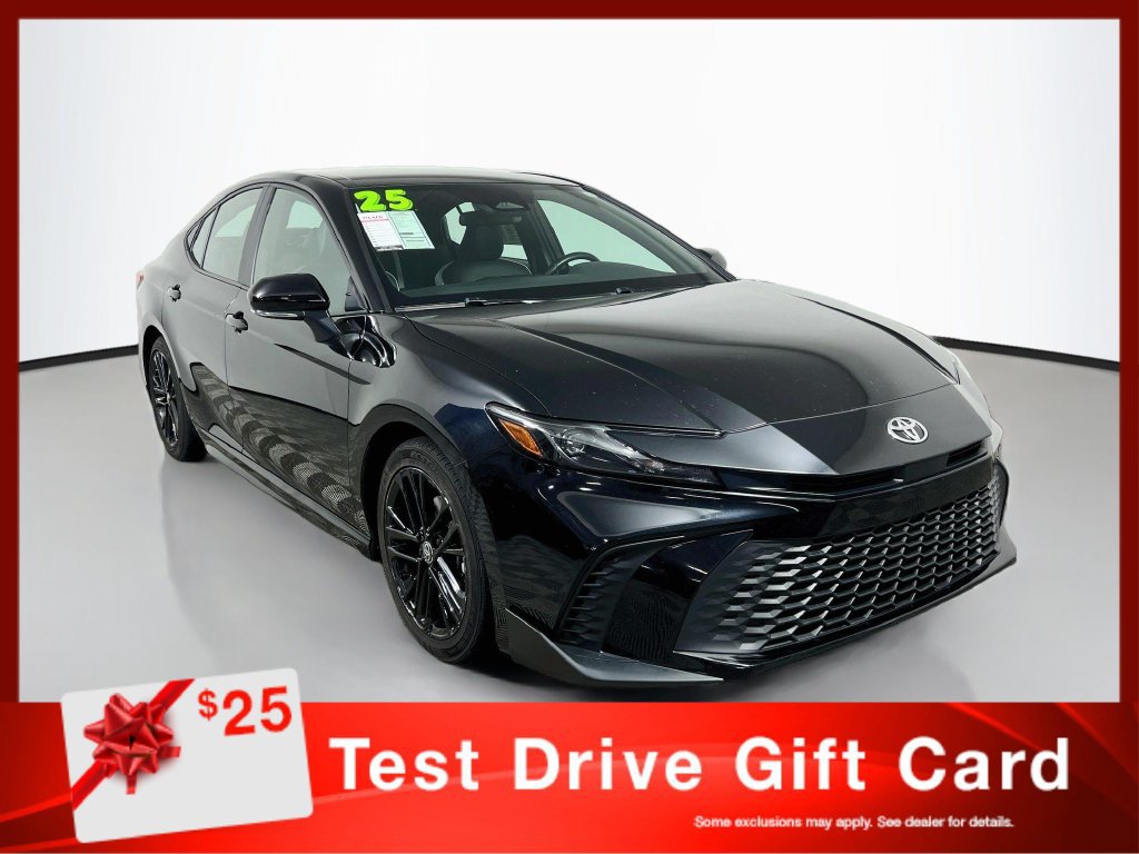 Used 2025 Toyota Camry SE