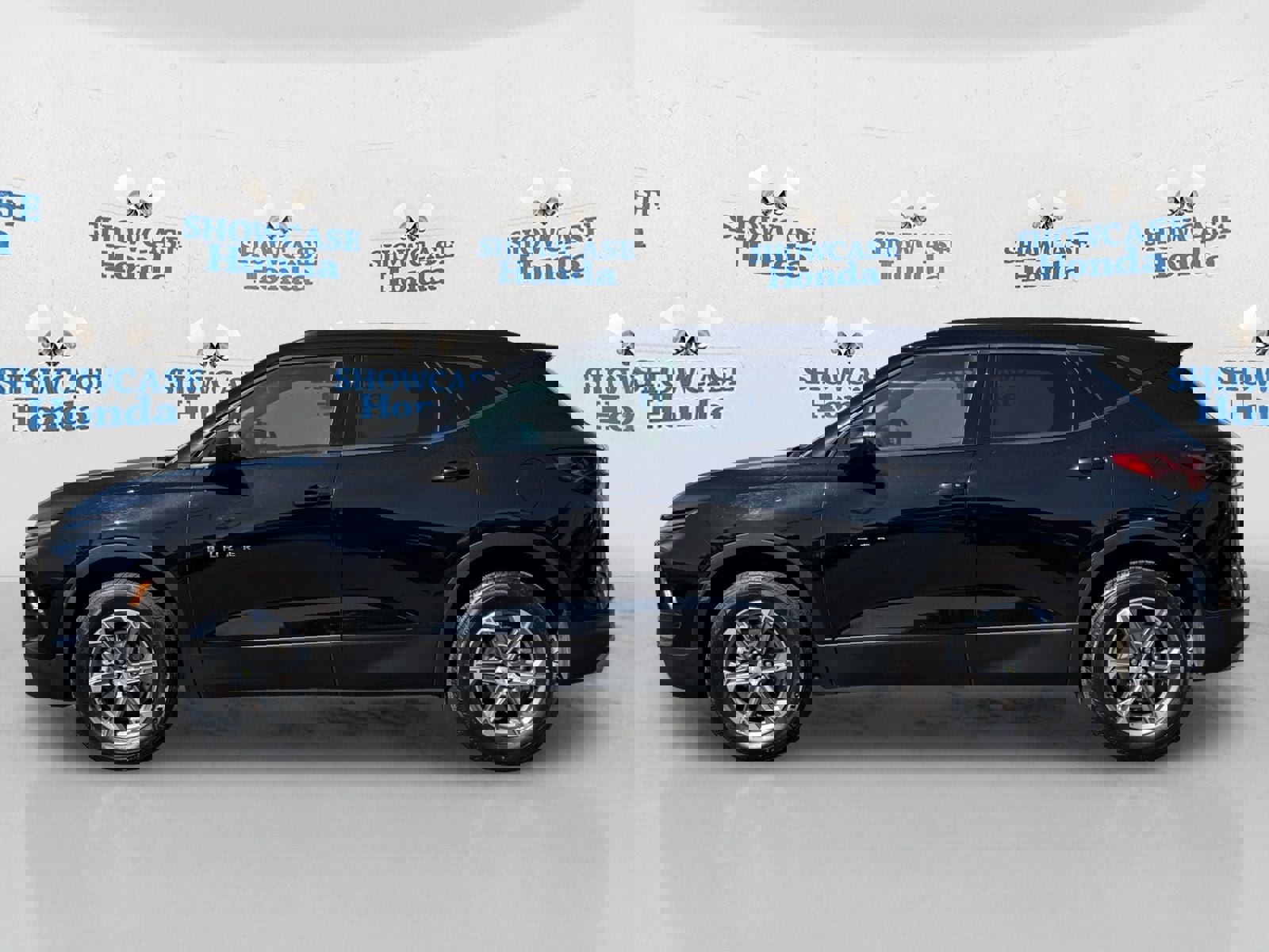 Used 2024 Chevrolet Blazer LT FWD image 4