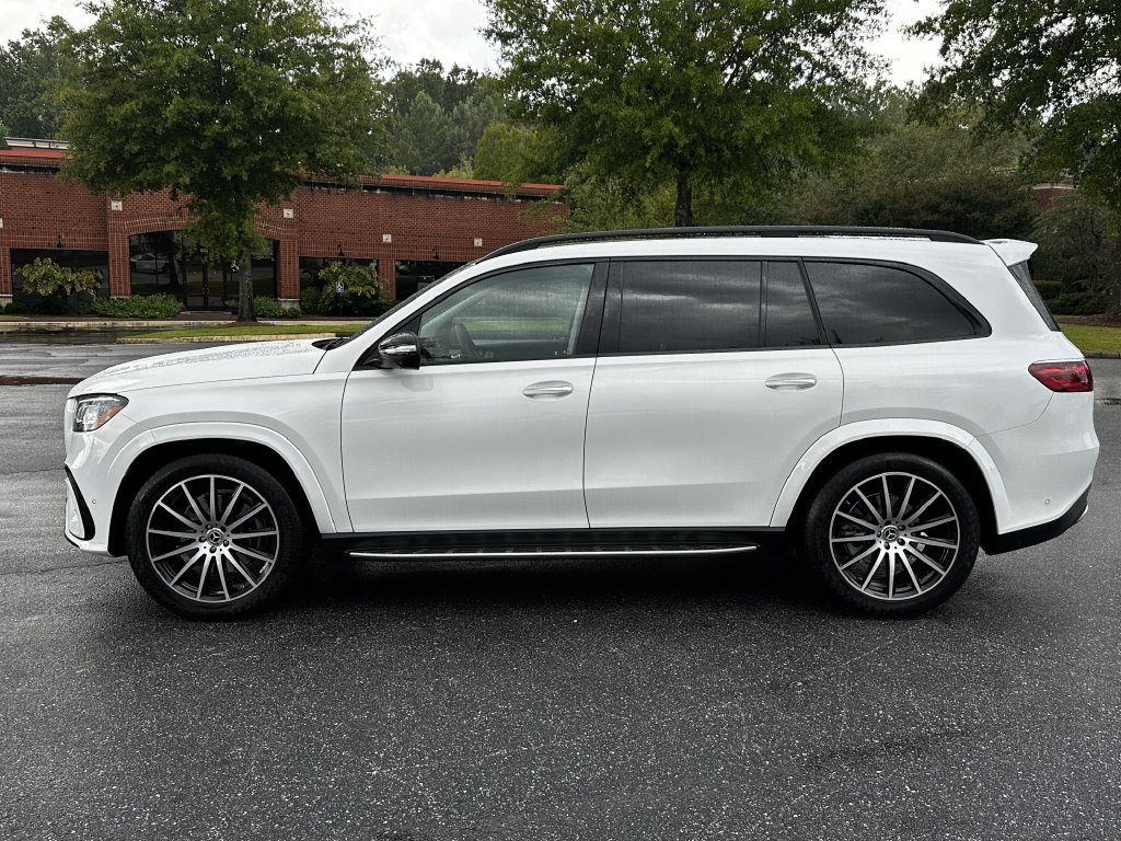 Certified 2024 Mercedes-Benz GLS 580 4MATIC w/ Warmth & Comfort Package image 4