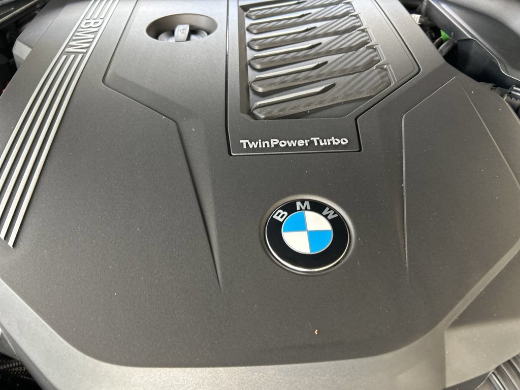 Used 2023 BMW 540i w/ M Sport Package RWD image 13