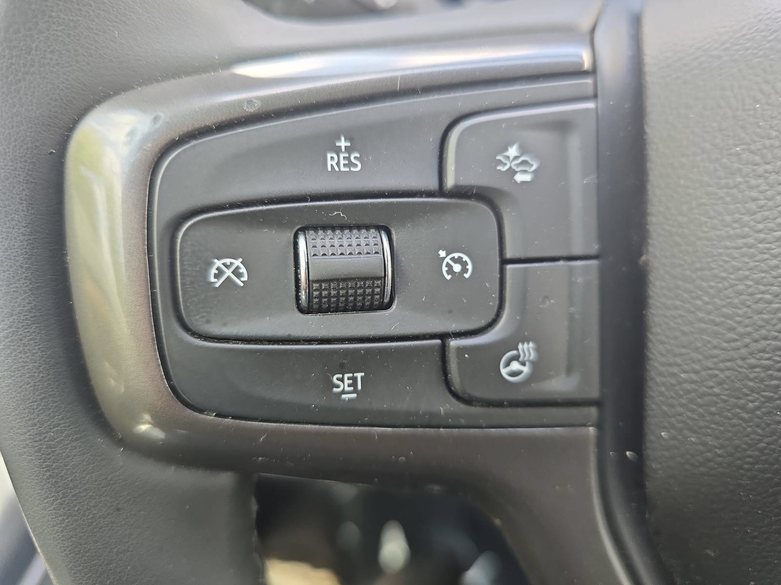 Used 2025 Chevrolet Silverado 2500 High Country w/ Technology Package AWD/4WD image 19