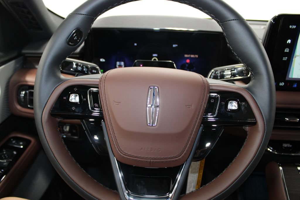 New 2026 Lincoln Aviator Reserve AWD/4WD image 38