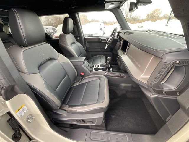 New 2025 Ford Bronco Outer Banks image 24