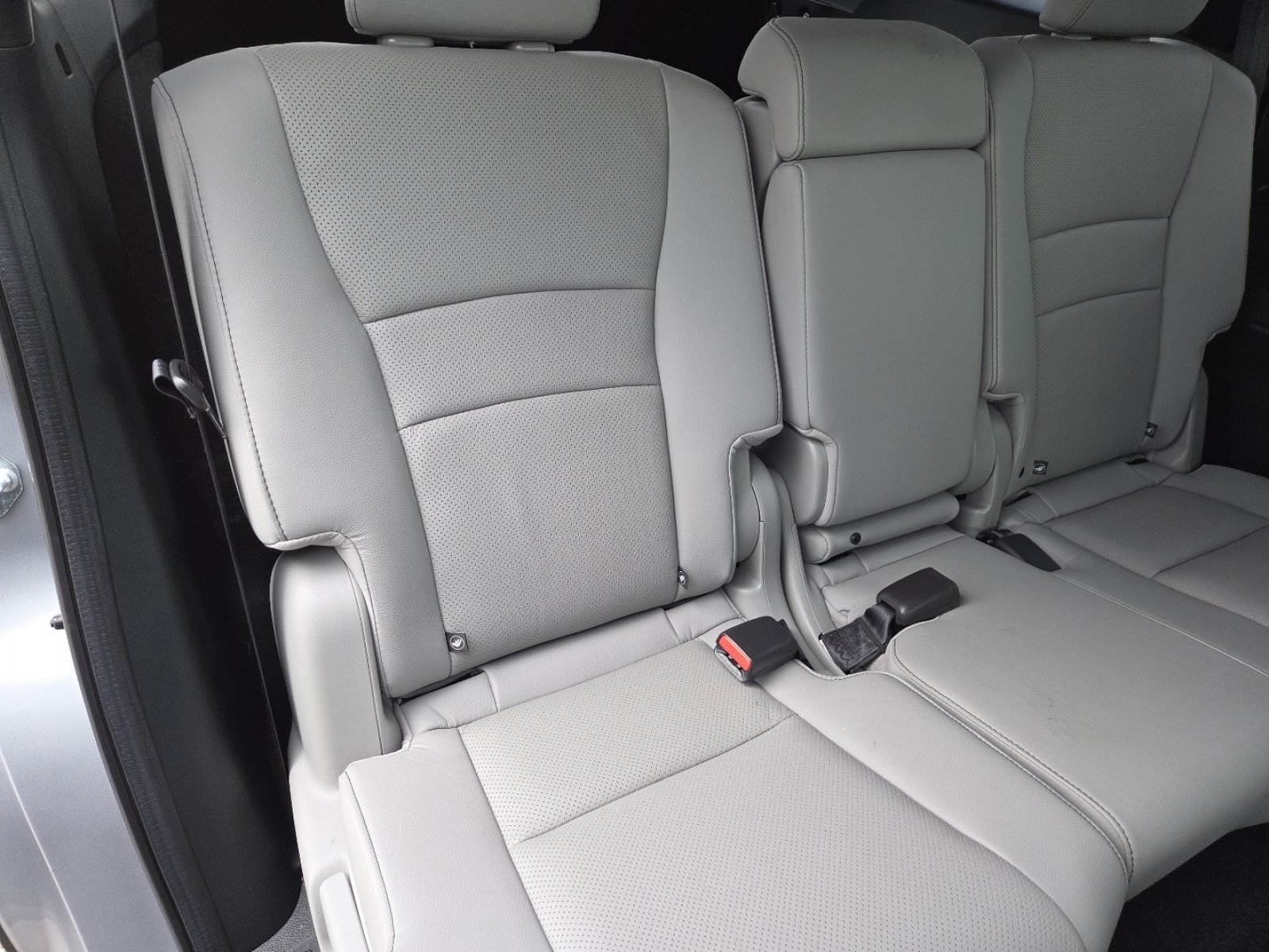 Used 2023 Honda Passport EX-L image 24