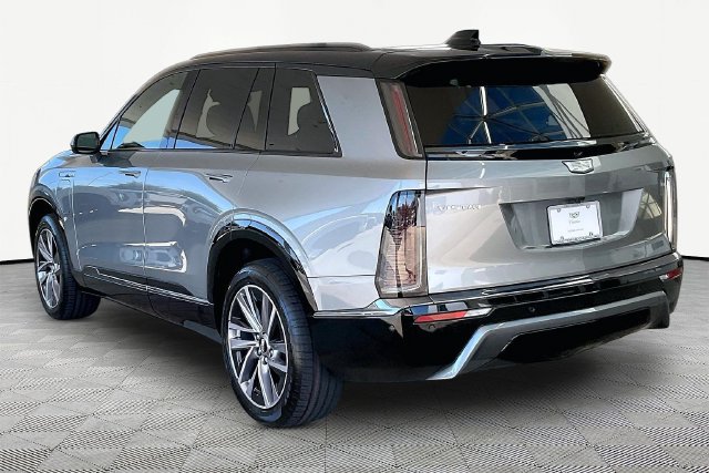 New 2027 Cadillac Vistiq Sport w/ LPO, Floor Liner Package AWD/4WD image 4