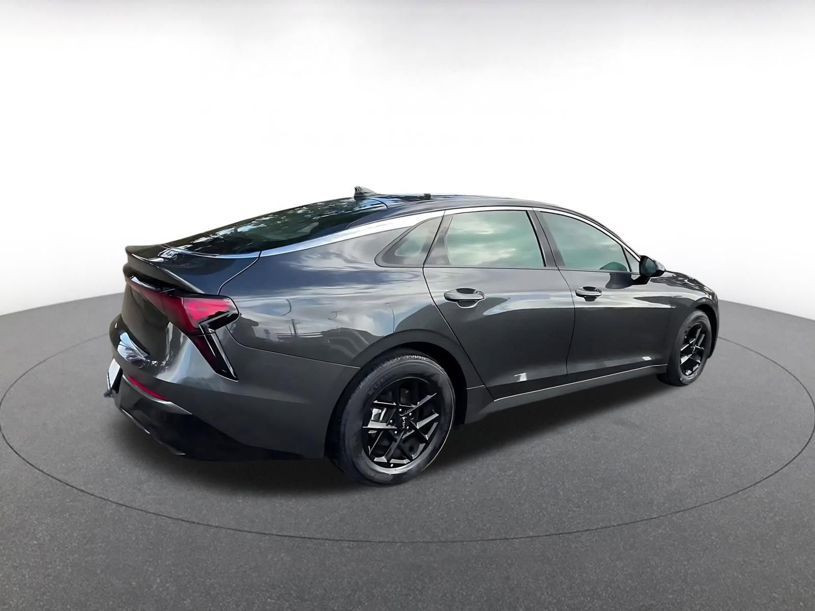 Used 2025 Kia K5 LXS image 15