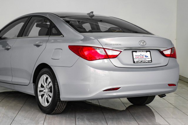 Used 2012 Hyundai Sonata GLS FWD image 55