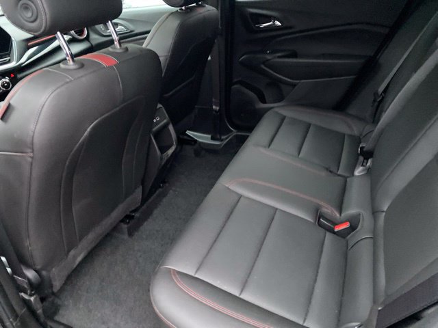 Used 2024 Chevrolet Trax RS w/ Sunroof Package FWD image 20