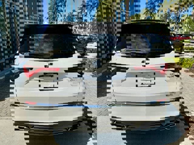 Certified 2023 Acura MDX SH-AWD image 5