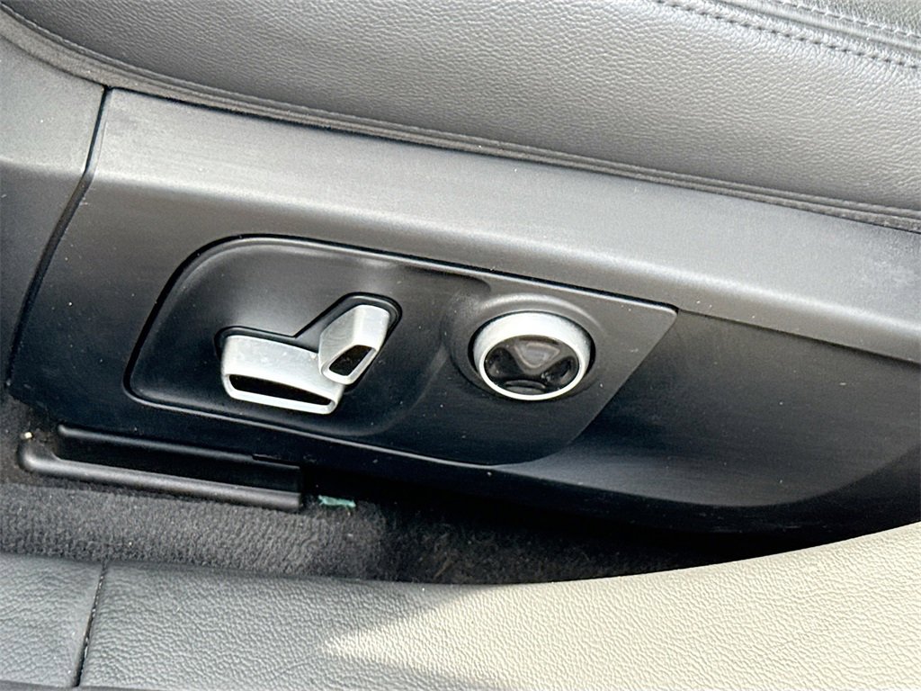 Used 2022 Maserati Quattroporte GT image 35