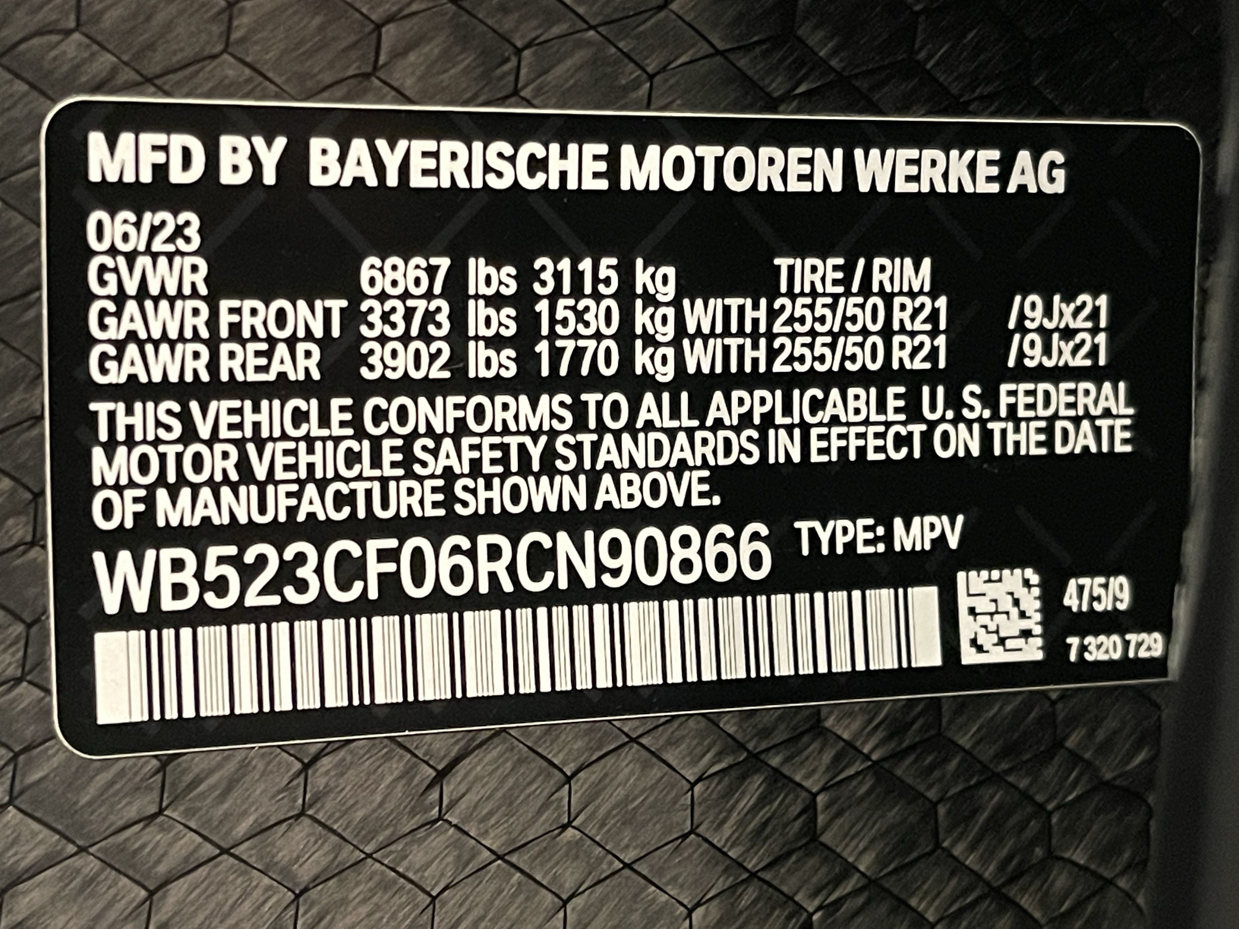 Certified 2024 BMW iX xDrive50 w/ Sport Package AWD/4WD image 25