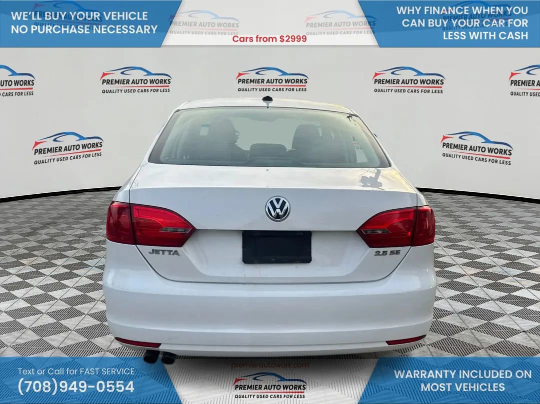 Used 2012 Volkswagen Jetta SE FWD image 5