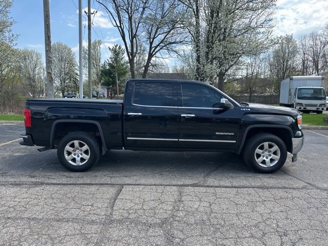Used 2015 GMC Sierra 1500 SLT w/ SLT Preferred Package AWD/4WD image 6