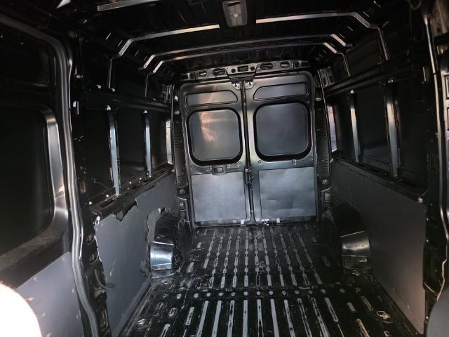 Used 2023 RAM ProMaster 2500 w/ LED Premium FWD image 11