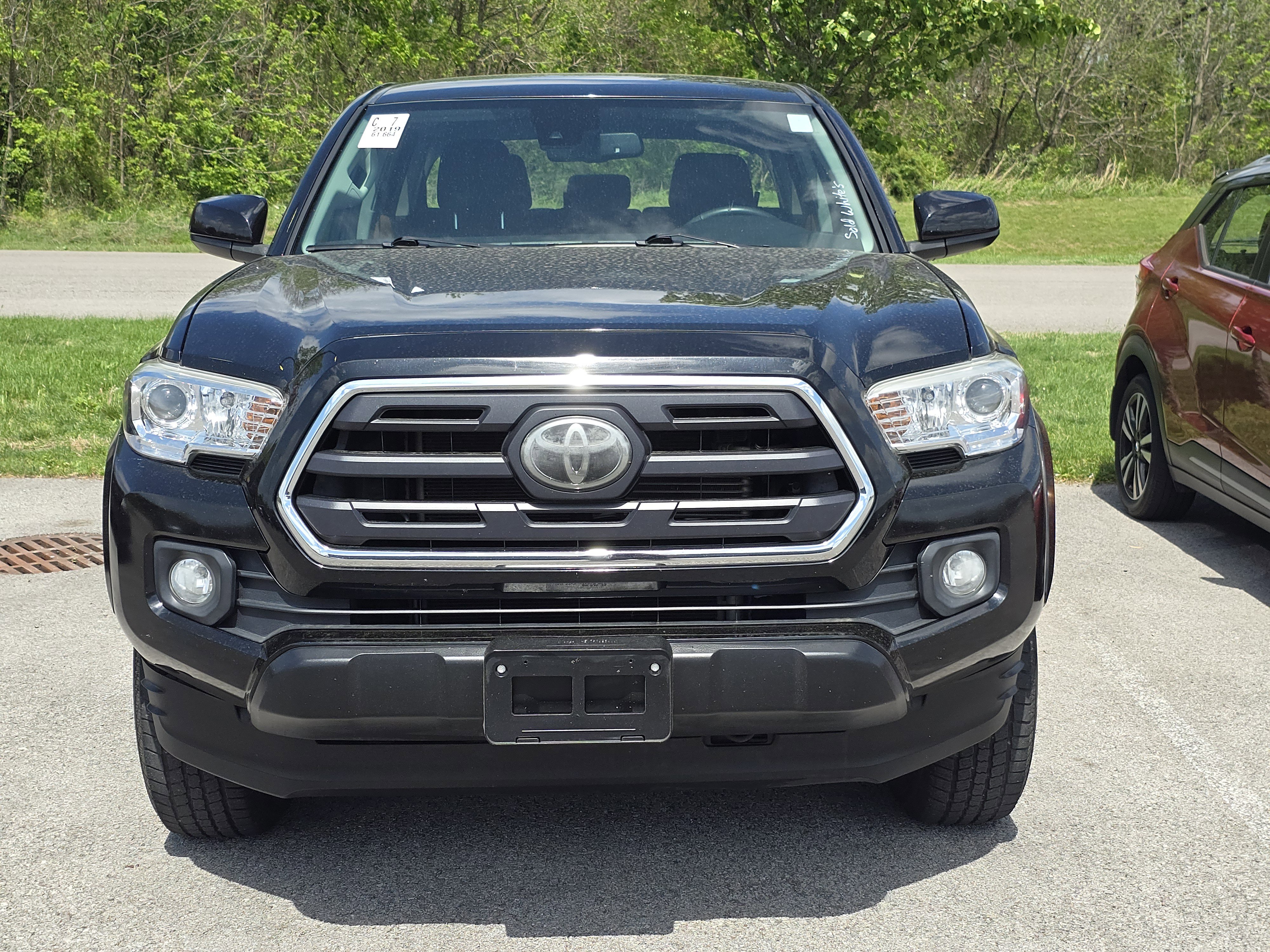 Used 2019 Toyota Tacoma SR5 image 10