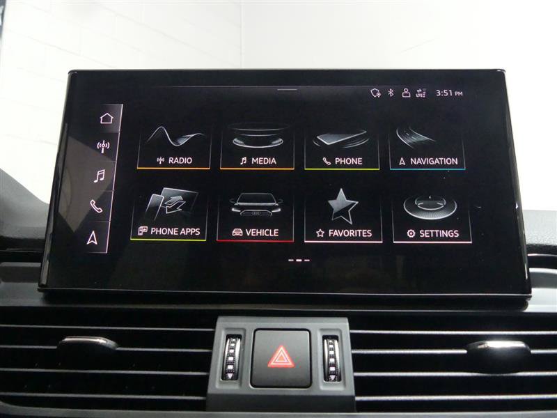 Used 2021 Audi Q5 e Premium Plus w/ Premium Plus Package AWD/4WD image 41