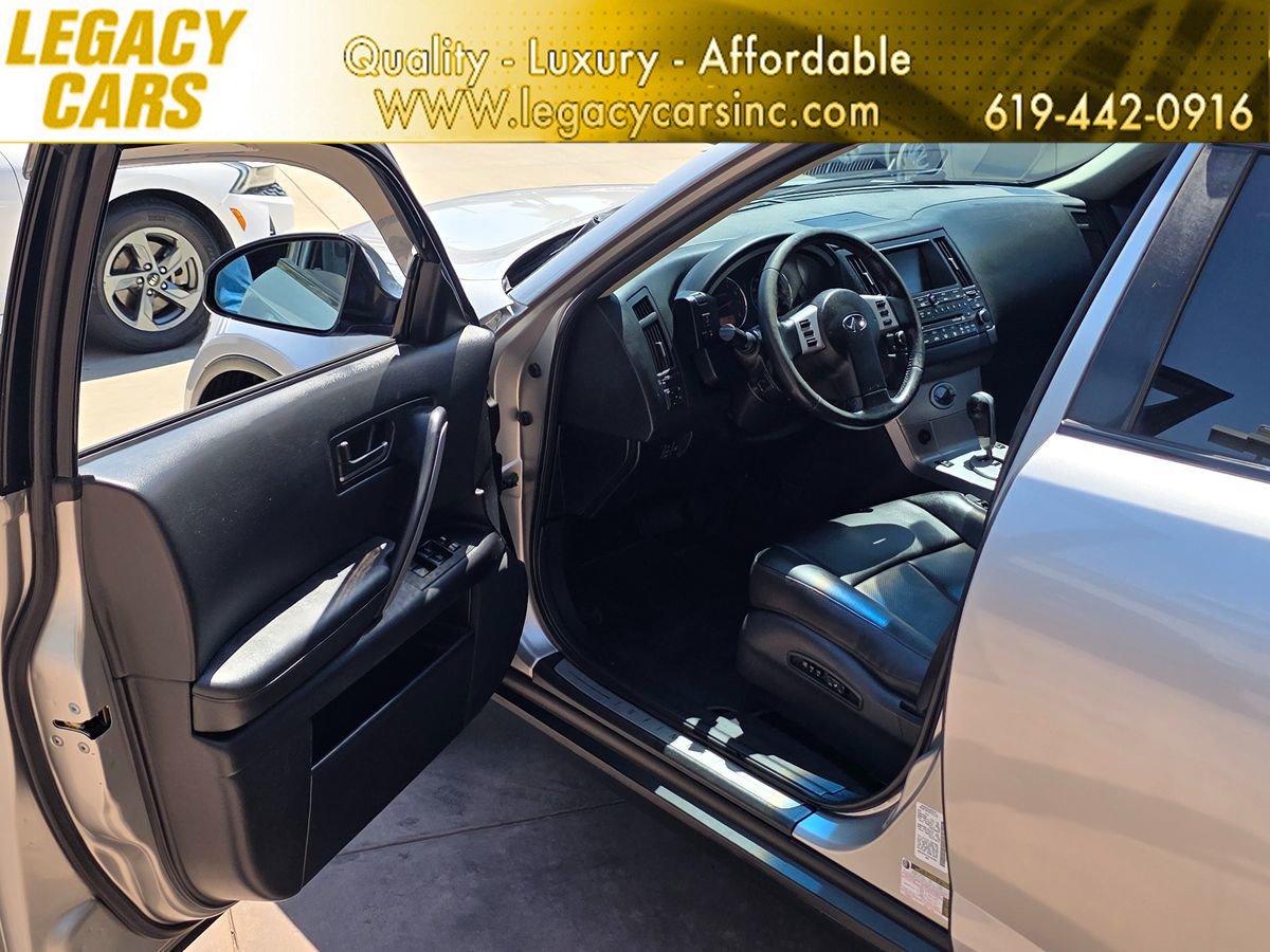 Used 2005 INFINITI FX35 2WD w/ (U01) Technology Pkg image 51