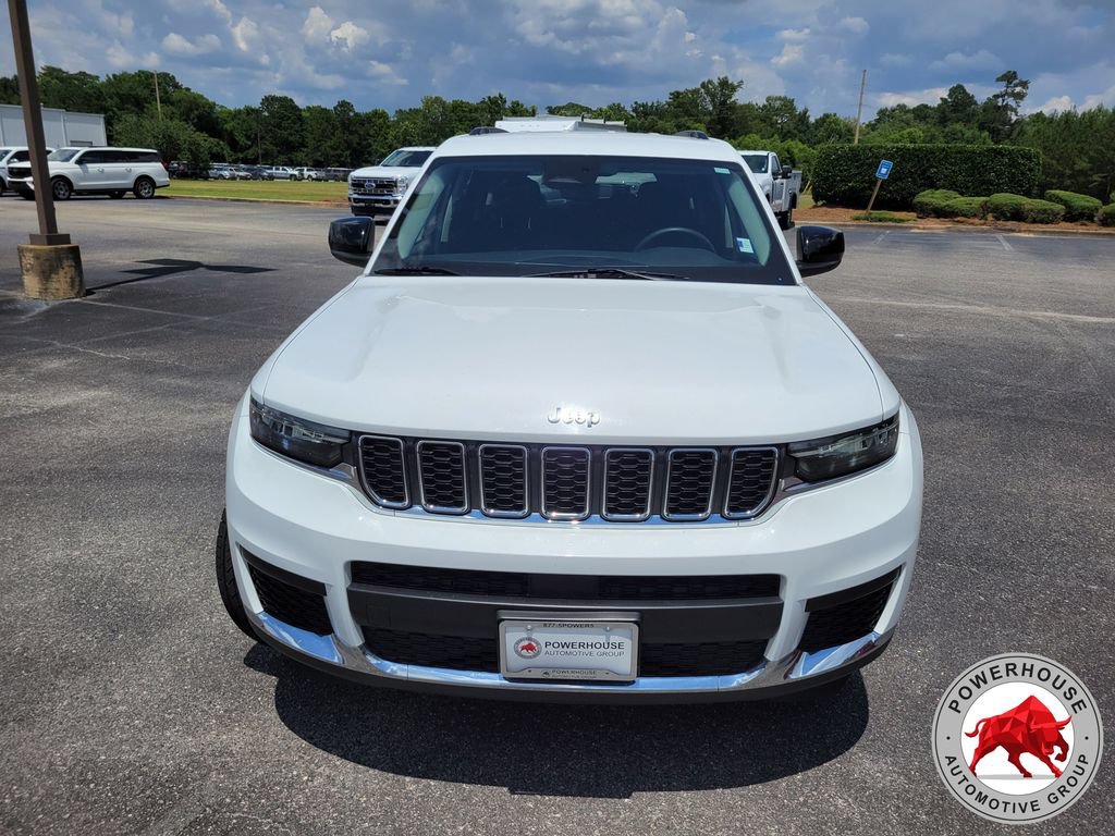 Used 2023 Jeep Grand Cherokee L Laredo AWD/4WD image 10