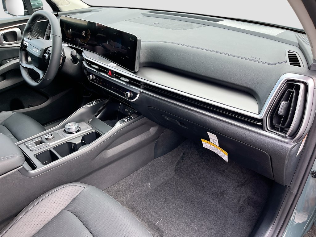New 2026 Kia Sorento EX w/ EX Premium Package FWD image 36
